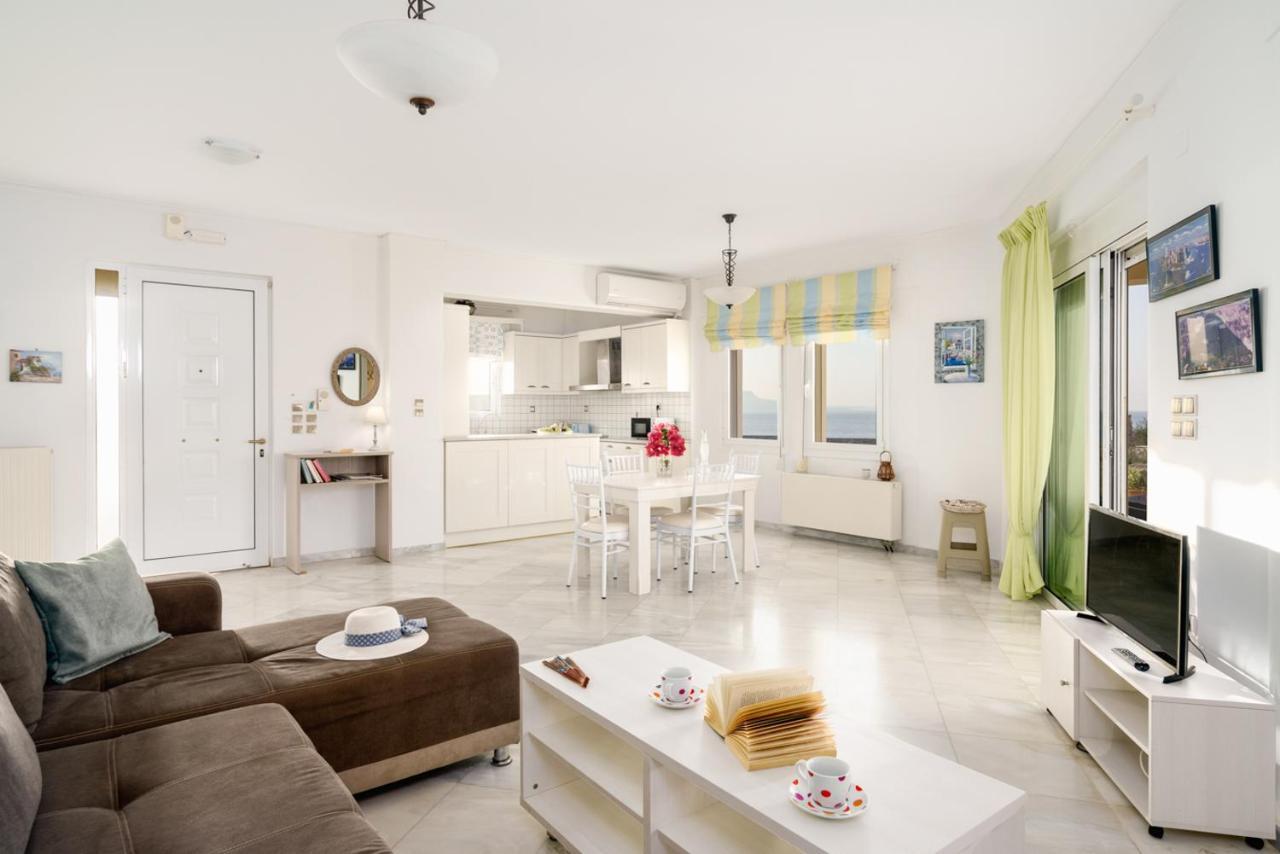 Family Big Apartment Next To The Sea 2-5 People Аципопуло Экстерьер фото