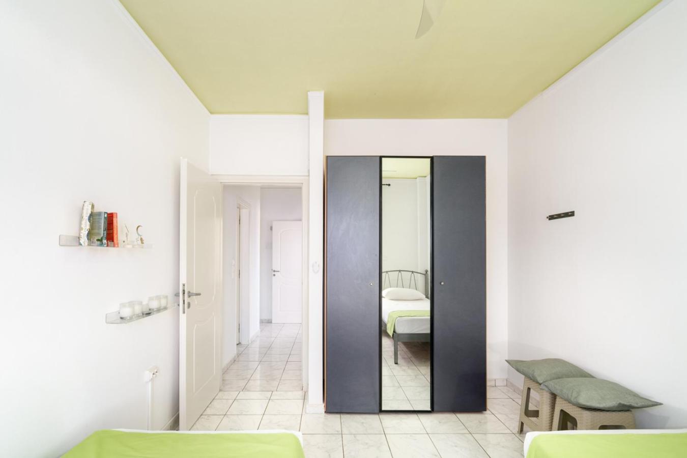 Family Big Apartment Next To The Sea 2-5 People Аципопуло Экстерьер фото